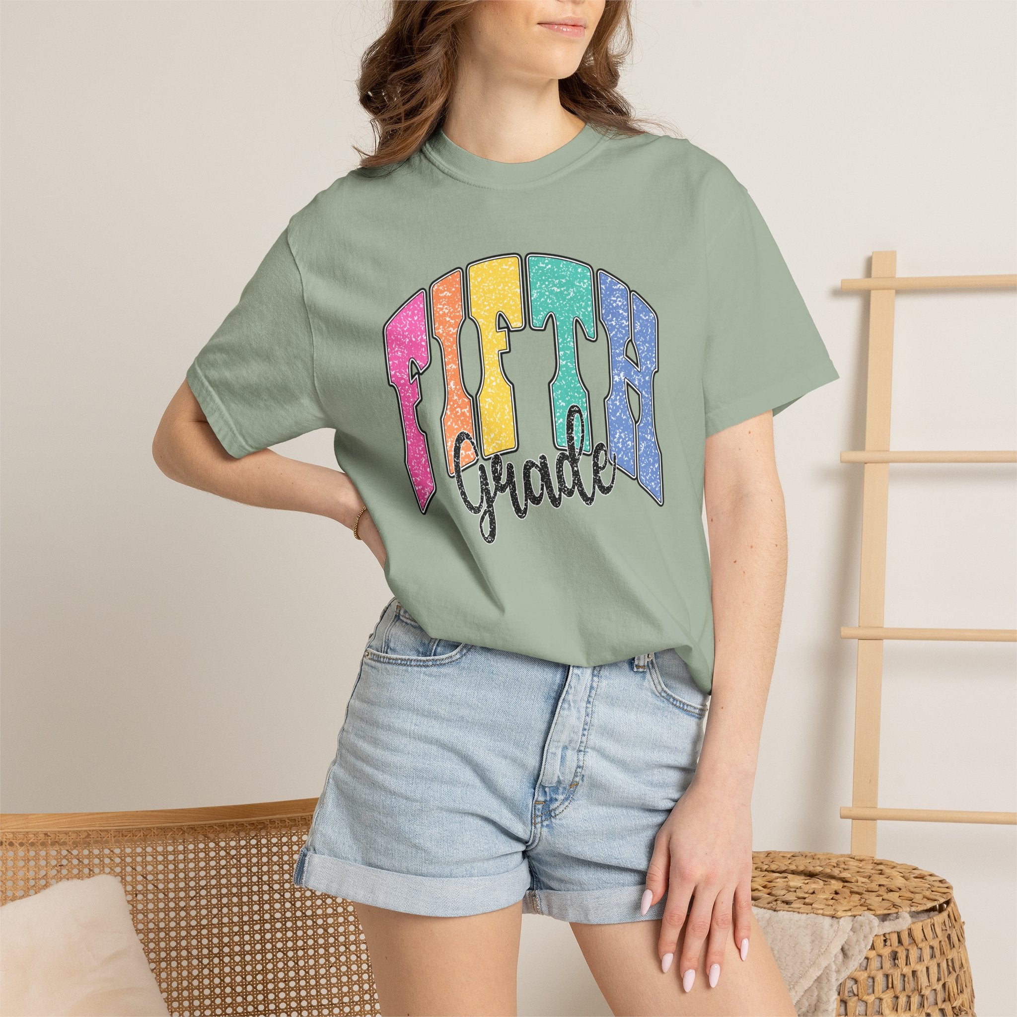 Fifth Grade Rainbow Script T-Shirt